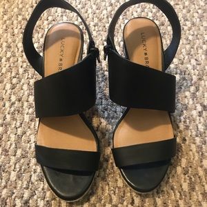 Lucky Brand Lowden wedge sandal